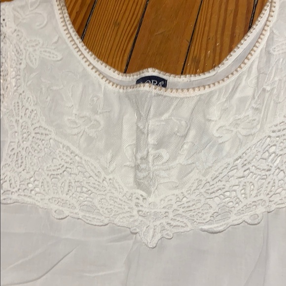 Ladies top - Picture 2 of 4